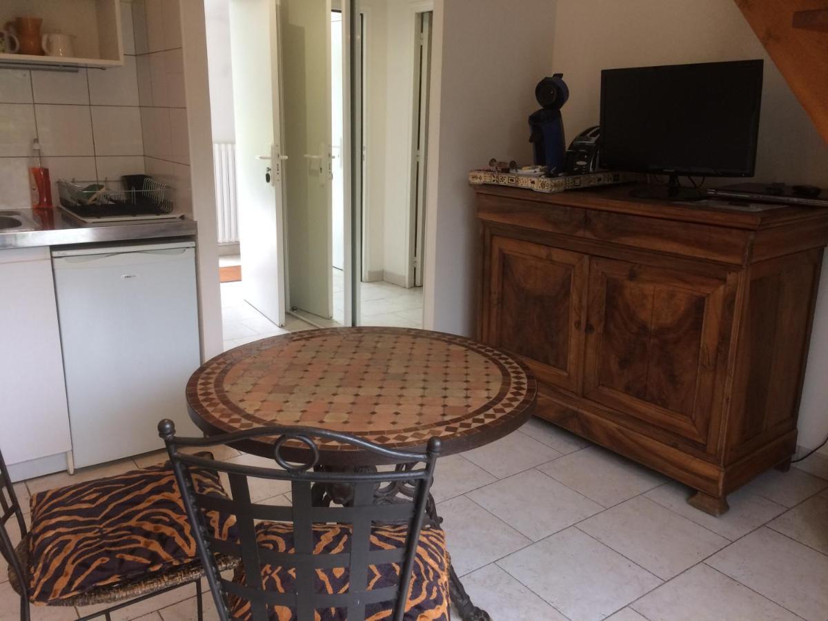 Combleux Residence Hoteliere La Marine מראה חיצוני תמונה